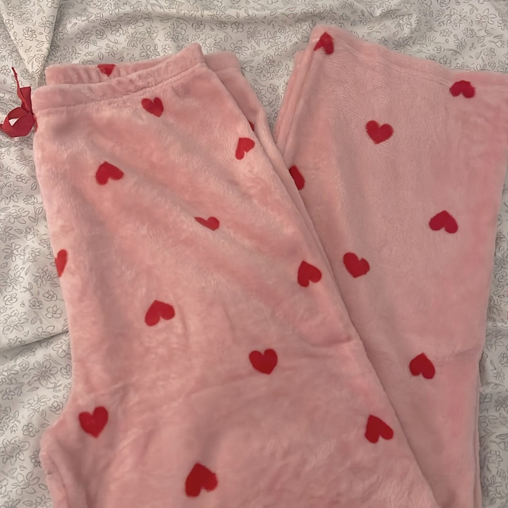 💕Heart Pajama bottoms 💕